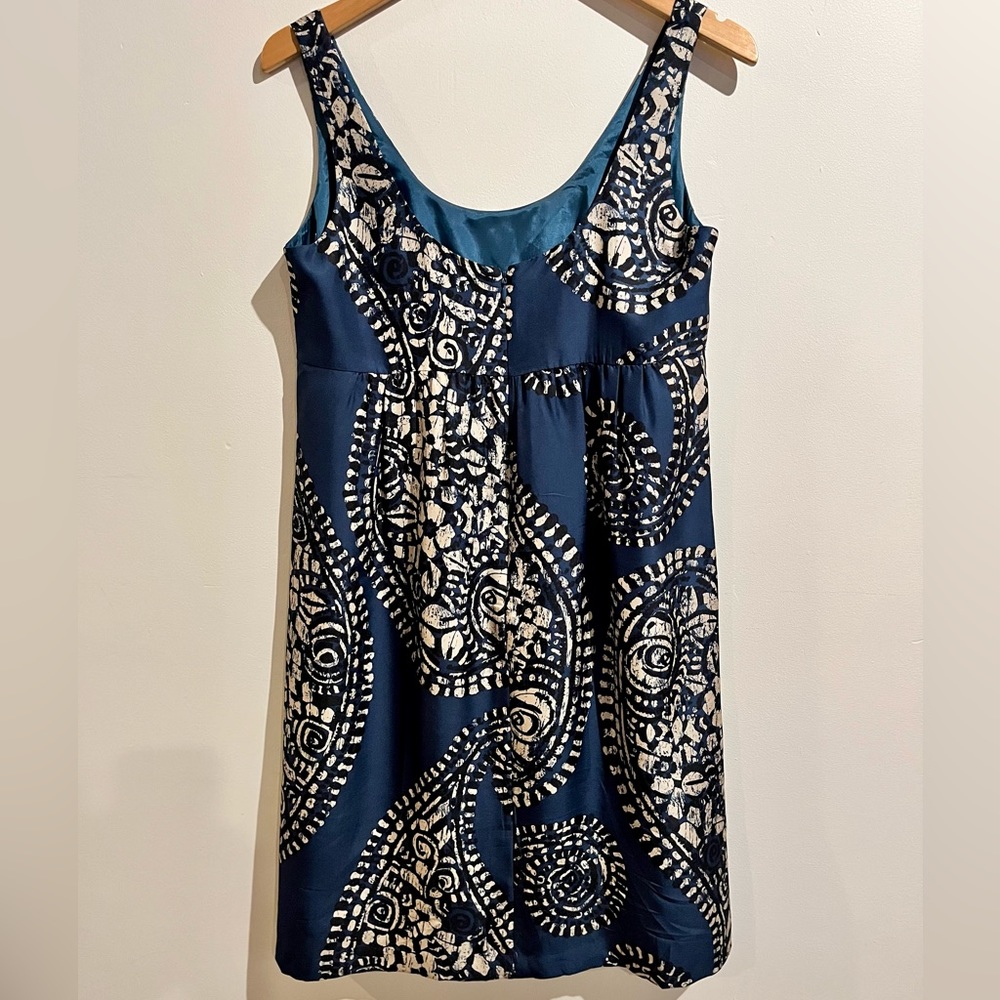 Michael Kors 100% Silk Blue Dress. Size 8